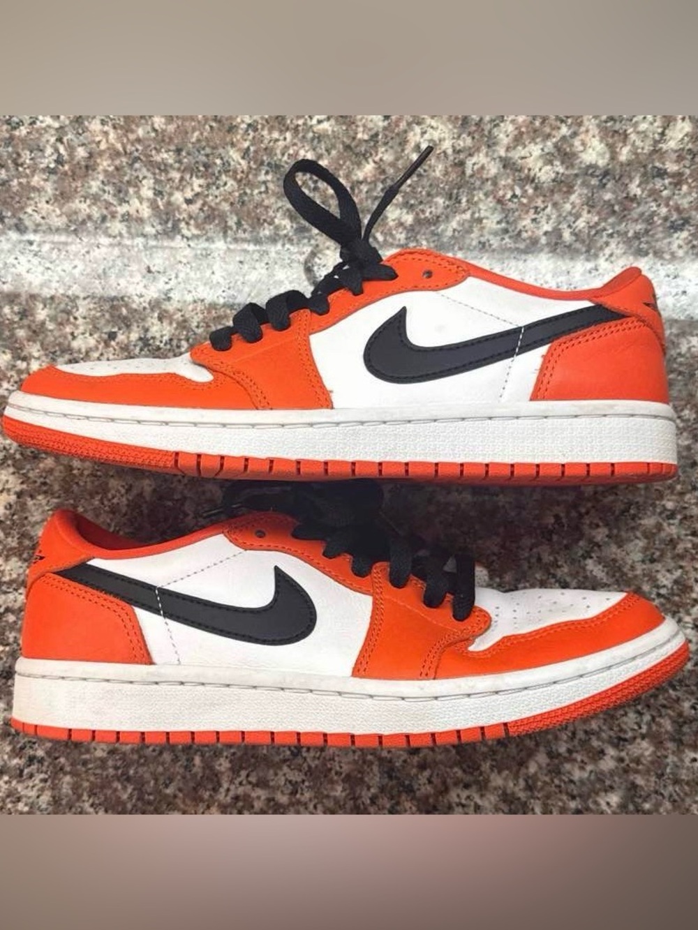 Woman’s Air Jordan 1 Retro Low OG Starfish 2021
